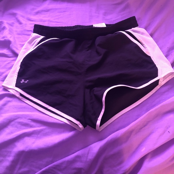 Under armor shorts - Picture 1 of 3